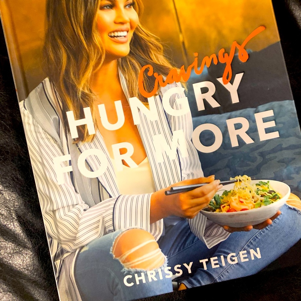 Chrissy Tiegen Cookbook: Cravings Hungry for More